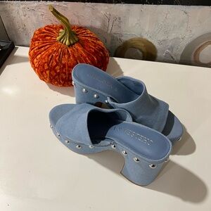 NEW Light Blue Studded Mules Sz 8.0